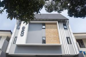 Cove Urooms Panglima Polim