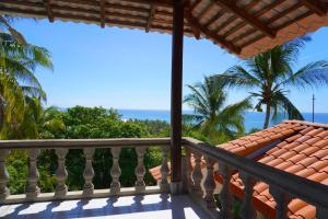 Ocean-View Villa in Cerromar Private Pool 5 min to El Tunco Surf City