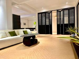 曼谷市中心素坤逸四卧别墅---牛仔街附近