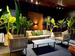 曼谷市中心素坤逸四卧别墅---牛仔街附近