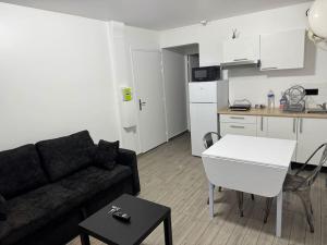 Appartement G, RESIDENCE DU RENOUVEAU, Stade de France, idéal pour 4 pers