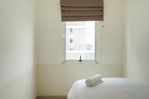 Simply Homey 2BR Signature Park Tebet Apartment By Travelio