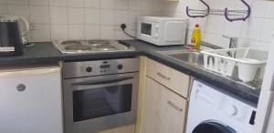 Entire Studio Aptartment on Main Edgware road, Near Marble arch, Oxford Street and Hyde Park