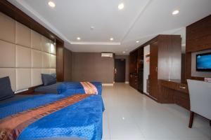 New Nordic Marcus 2 by Apartwell