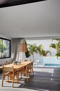 Mykonos Luxury Villa at Sunshine Beach - Weyba Downs