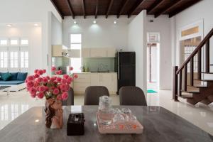 SEA BREEZE Apartment