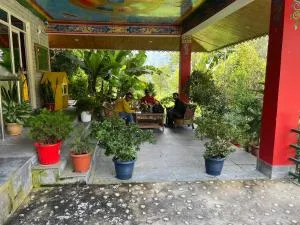 Avintar Riverside Homestay - 佩林