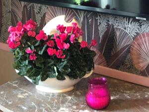 Les Fleurs De Lys, SuitesAppart , Entrée et Terrasse Privée Proche de la Mer