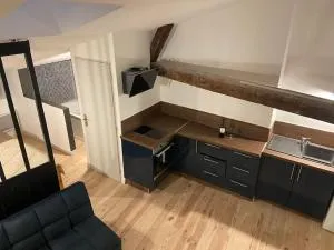 Studio centre ville de Crest - 尤佩