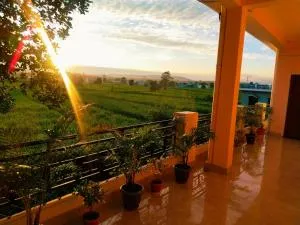 Airport Luxury Nature Homestay- Near Jolly Grant Airport Dehradun - Lachhīwāla