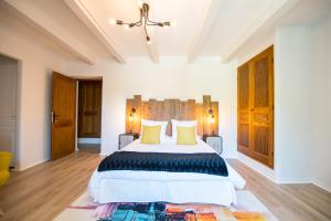 B&B / Chambres d'hotes La Bastide des Bourguets Adults Only, Mont Ventoux : photos des chambres