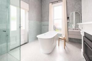 Camberwell Heritage Glamour