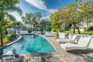 Bingin Sun & Moon Wooden by Bukit Vista