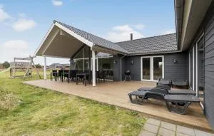 Lovely Home In Jerup With Sauna - Bratten Strand