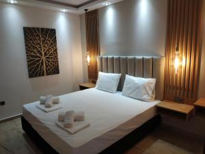 Rachoni Amazing Rooms and Maisonettes