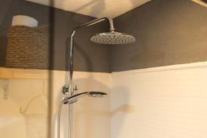 SeaHomes Vacations - Centric Apt 100m Beach and PKG