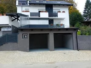 Apartmani Ani - Selno