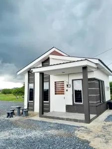 Dmana Homestay Arau Perlis Tiny House - Kampung Keriang Dan