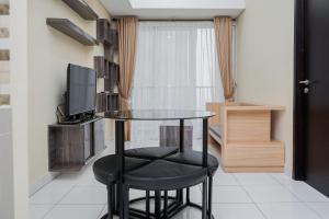 Comfortable 1BR at Casa de Parco Apartment By Travelio