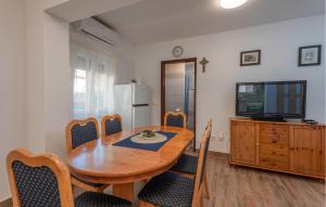 Stunning Apartment In Zdrelac With Wifi