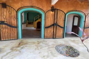Sayulita Mexican Retreat - 3BR - Ocean & Mountain Views, Great Location, WifI