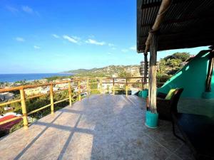 Sayulita Mexican Retreat - 3BR - Ocean & Mountain Views, Great Location, WifI