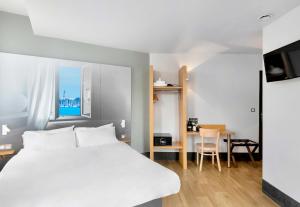 Hotels B&B HOTEL Dunkerque Centre Gare : Chambre Double Supérieure