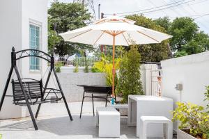 Private Pool Villa Resort style, Heart in bkk ,metro,cabaret show,RCA, jodd fair,chatuchak