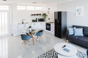 St Tropez Beachfront 108