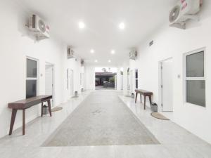 RedDoorz at Arya Yudini Tugu Kartasura
