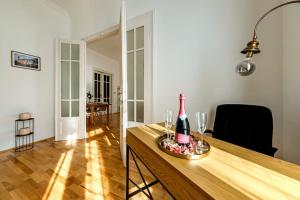 Figaro Flat - AC, Netflix