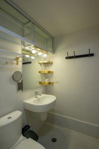 Casa - City Center Studio Apartment Near Ayala Mall