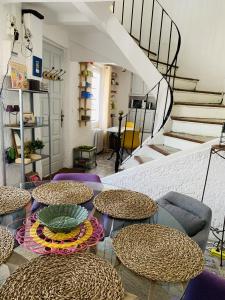 THE CREW HOUSE LA CIOTAT - Maison de pêcheur en triplex 3 chambres et box privatif au dessus du Vieux Port