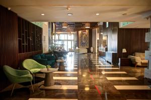 Hotel Lac Leman, LES BERGES DU LAC