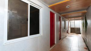 RedDoorz near Christ the King Medical Center