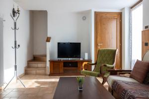 Villetta indipendente Bratto - con posto auto e WiFi