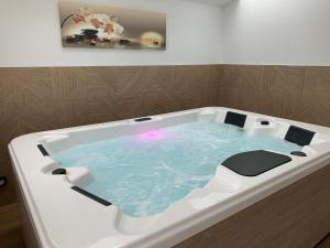 Hotels Hotel Breizh Du Golfe : photos des chambres