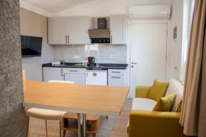 Studio Apartment room in Güden-Pearl