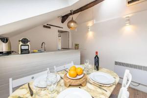 Heart of Saint-Germain only 3 minutes from the Amaizing Luxembourg Gardens