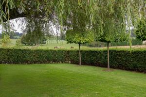 Standard Twin Room with Garden View room in B&B Bertem Natuur