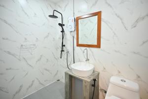 The Moonlight Guesthouse