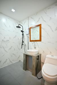 The Moonlight Guesthouse