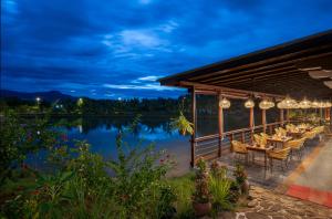 Komsan Kampot Resort