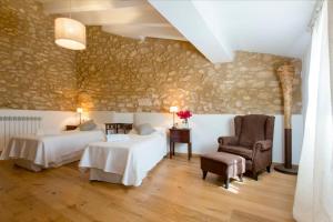 La Torre - Viladellops Villas situada a 10 minutos de Sitges