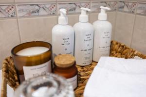 Arctic Mellow City Suite