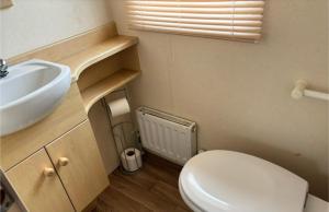 6 BERTH DELUXE PG159 GOLDEN PALM CHAPEL St LEONARDS