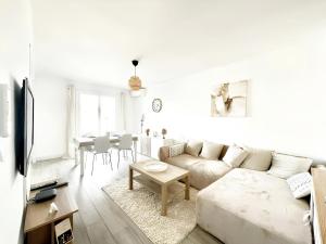 Appartements Reflet Marin - au coeur de Sanary - Wifi Garage : photos des chambres