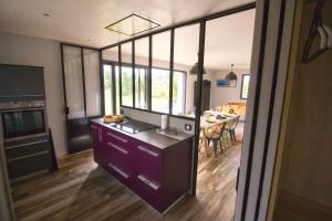 Evasion entre Mer et Campagne avec Babyfoot et terrain de pétanque, 3 chambres, cheminée - Intendance Luxury Host