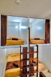 Sleep Slept Dormitory