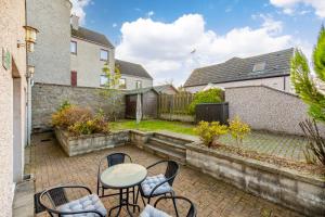 Bright House with Garden & Patio in Market Town